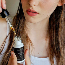Load image into Gallery viewer, Rose restoring facial oil by Sonia Washburn